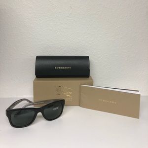 AUTHENTIC BURBERRY SUNGLASSES B4211